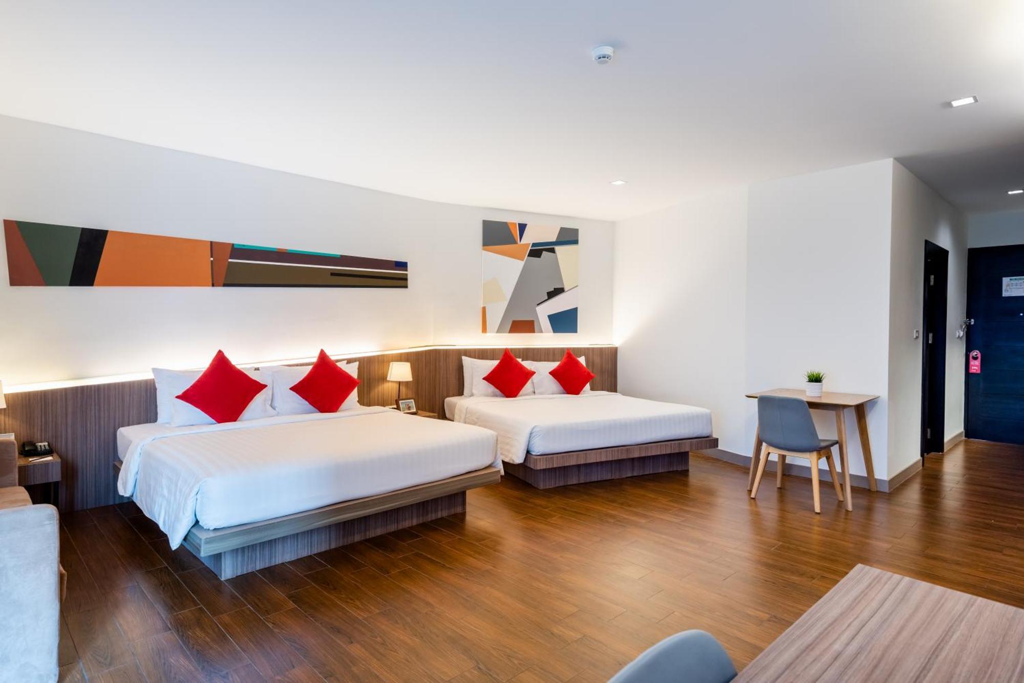 J Inspired Hotel Паттайя Экстерьер фото