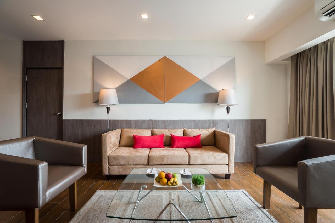 J Inspired Hotel Паттайя Экстерьер фото
